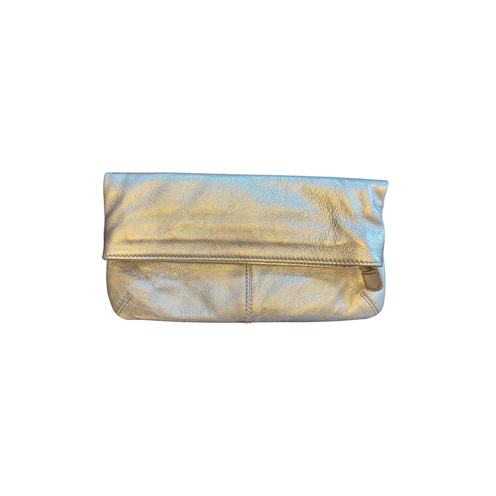 🌴 Club Monaco Silver Metallic Pebbled Leather Foldover Clutch Bag 06200743